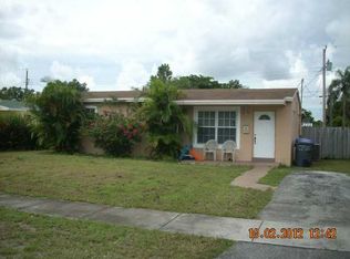 1620 N 69th Ter, Hollywood, FL 33024