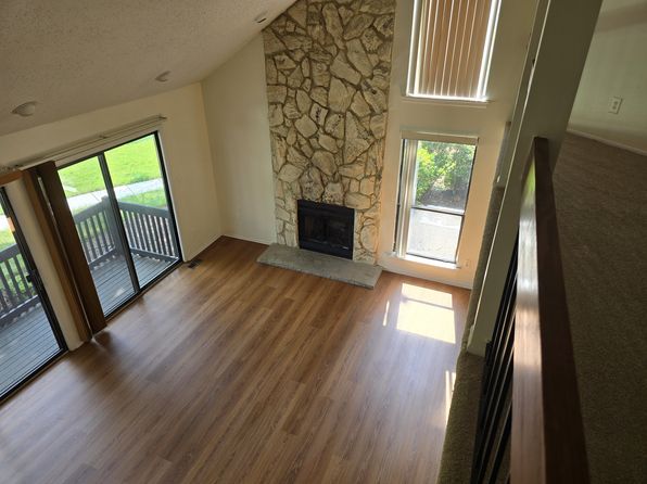 37 Westgate Dr