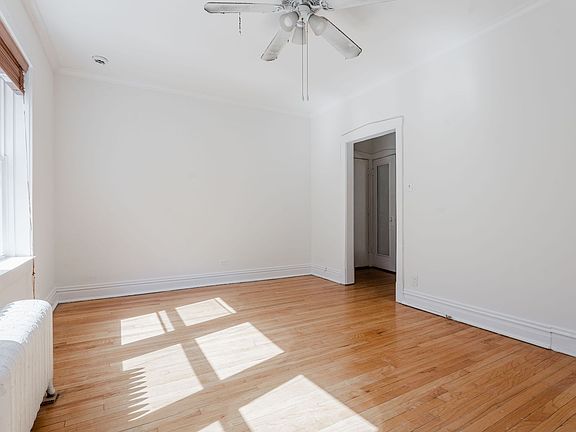 3rd image of 4440-4448 N Western Ave #4446-1A