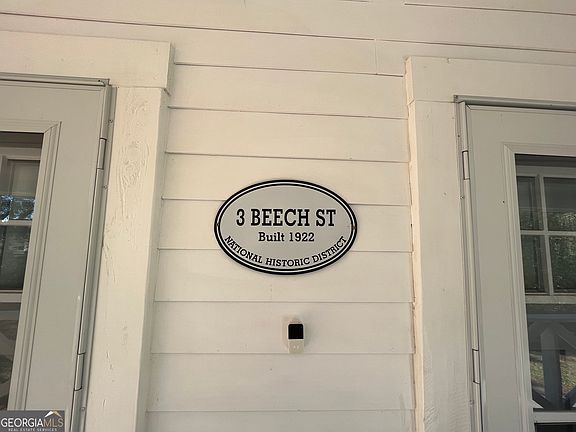 2nd image of 3 Beech St