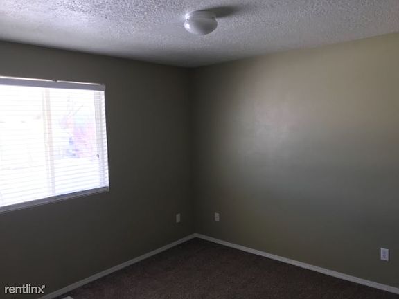 5th image of 5484 N Heather Way