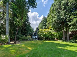 5948 Waldbank Rd, Nanaimo, BC V9V 1C8