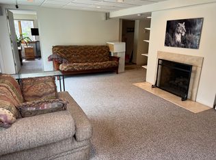 6759 Forest Glen Rd, Pittsburgh, PA 15217