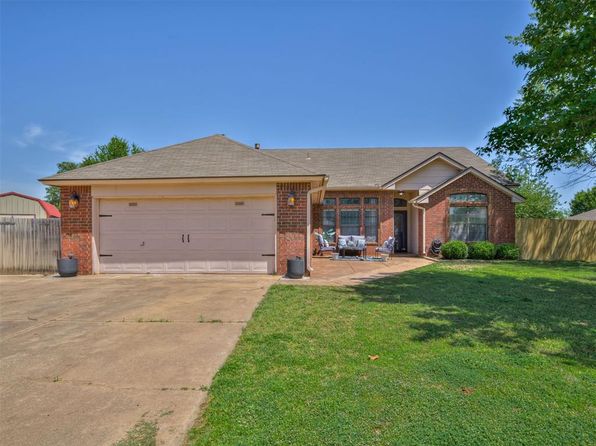 1004 Westbury Ct, Yukon, OK 73099