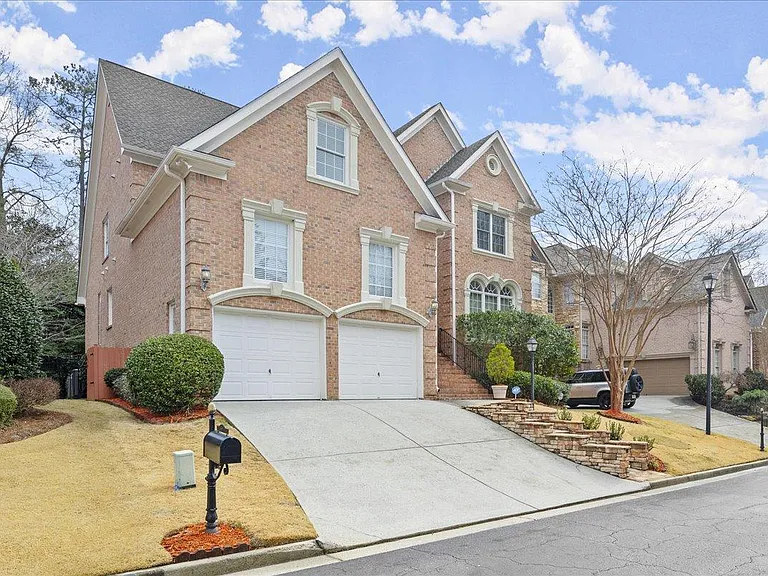 875 Wescott Ln — Photo 85