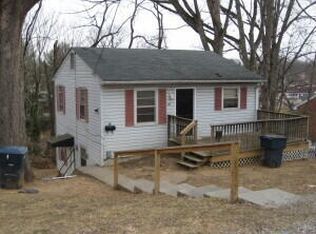 28 Hillcrest Ave NE, Roanoke, VA 24012