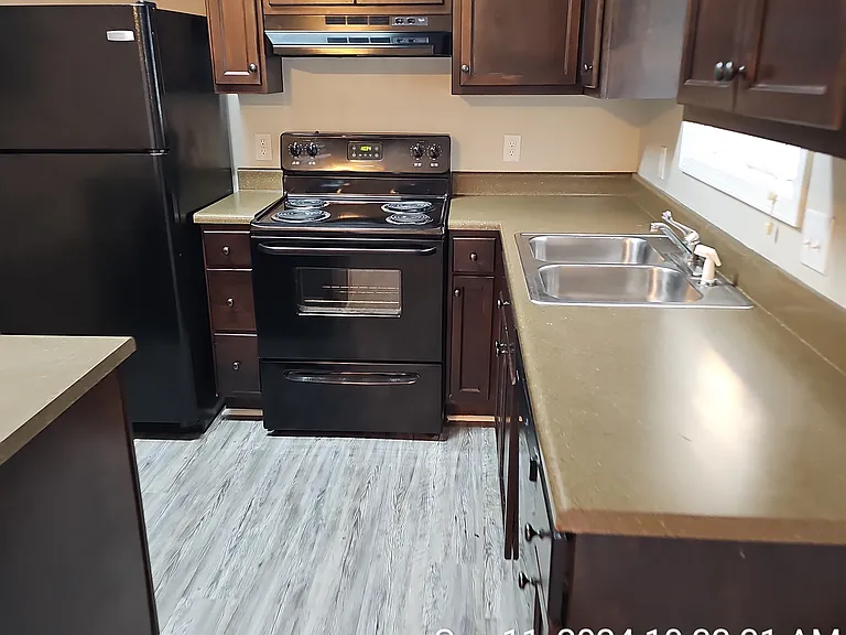 130 S Debardeleben St #8 — Photo 8