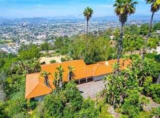 10660 Snyder Rd, La Mesa, CA 91941