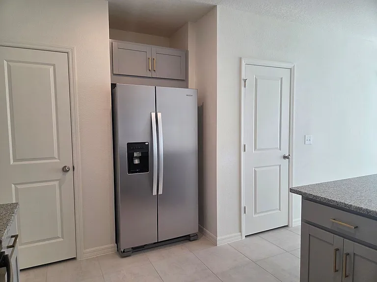 2779 Raindrop Run St — Photo 8