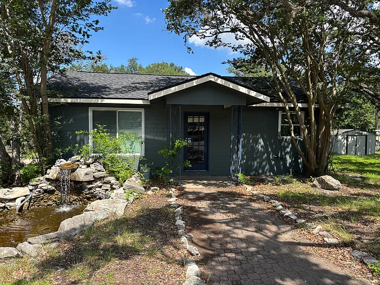 22130 Scenic Loop Rd — Photo 7