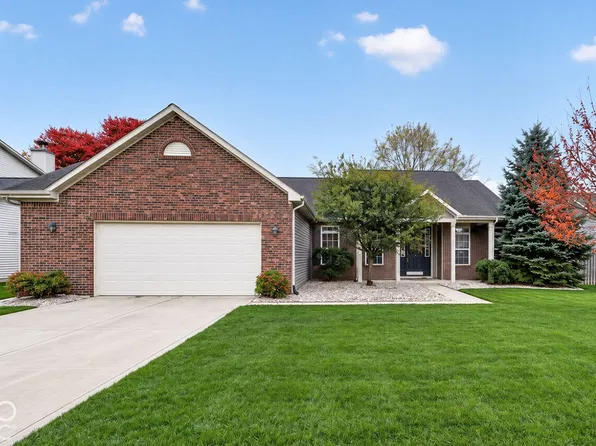 4621 Everest Dr, Westfield, IN 46062
