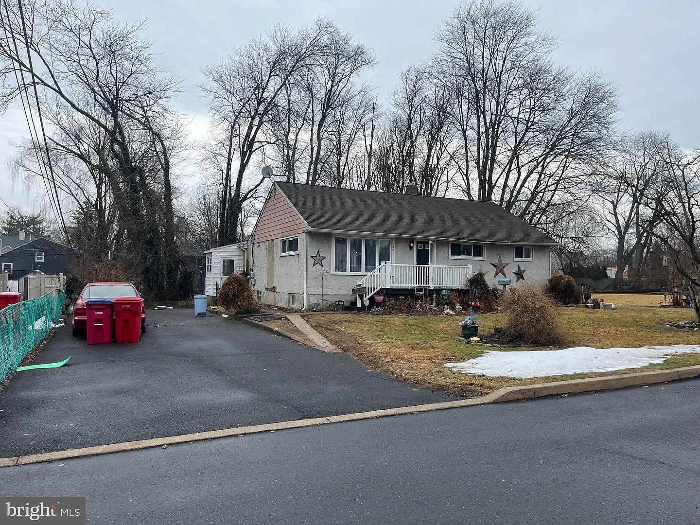 473 3rd Ave photo 1
