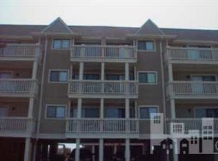 1411 S Lake Park Blvd UNIT B2, Carolina Beach, NC 28428