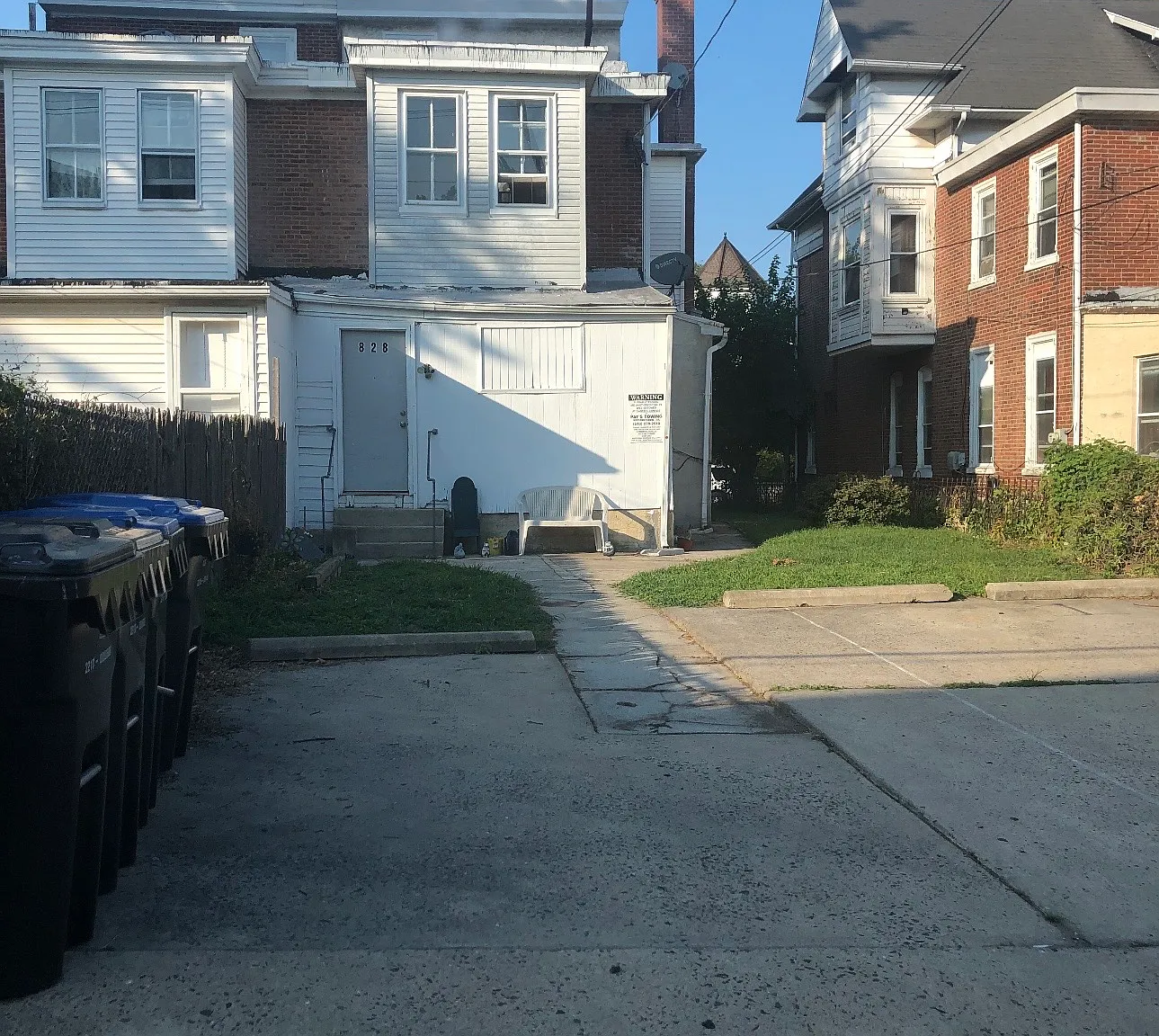 3 bed, 2000 sqft, $1,895 — Photo 1