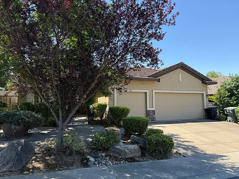 3297 Rock Creek Way — Photo 27