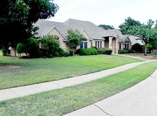 1873 Vintage Ct, Corinth, TX 76210