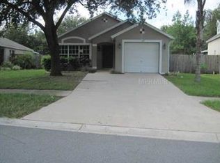 1317 Dew Bloom Rd, Valrico, FL 33594