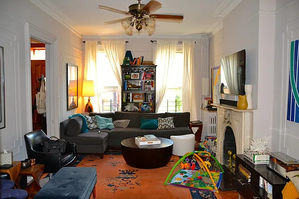 Rented by Oak Tree LLC | media 21
