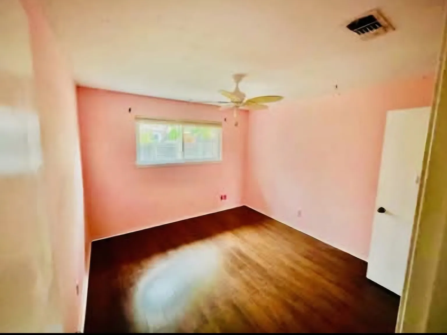 3833 Butterfield Rd — Photo 4