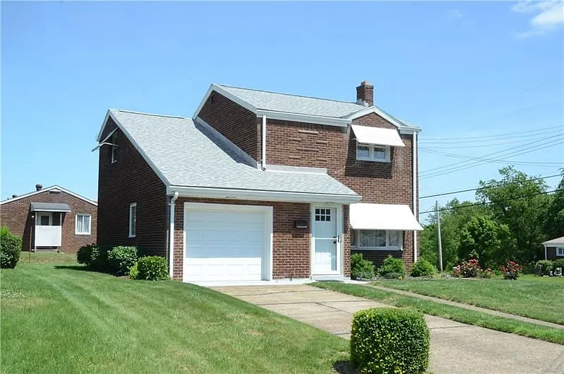 629 Wilson Ave photo 1