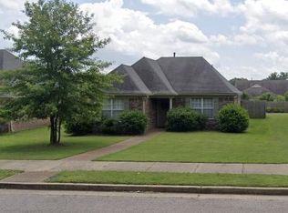 8845 Macon Rd, Cordova, TN 38018