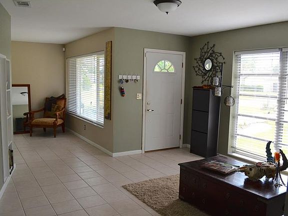 4th image of 1226 Buccaneer Ave