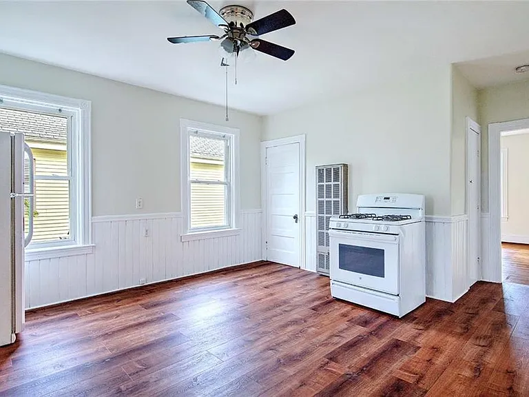 139 Hunts Ave #1 — Photo 7