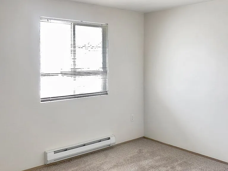 4707 S Puget Sound Ave — Photo 8
