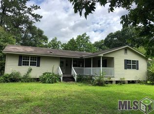 735 Castlewood St, Denham Springs, LA 70726