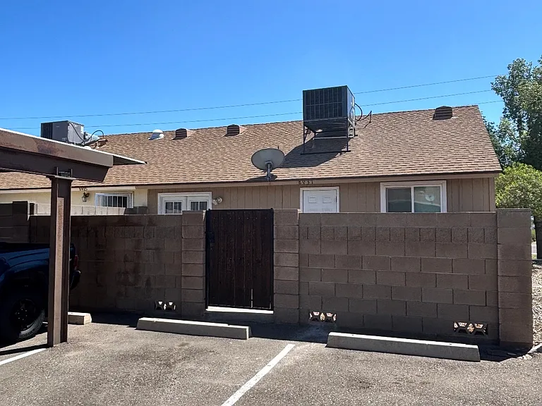8931 W Desert Jewel Dr — Photo 3