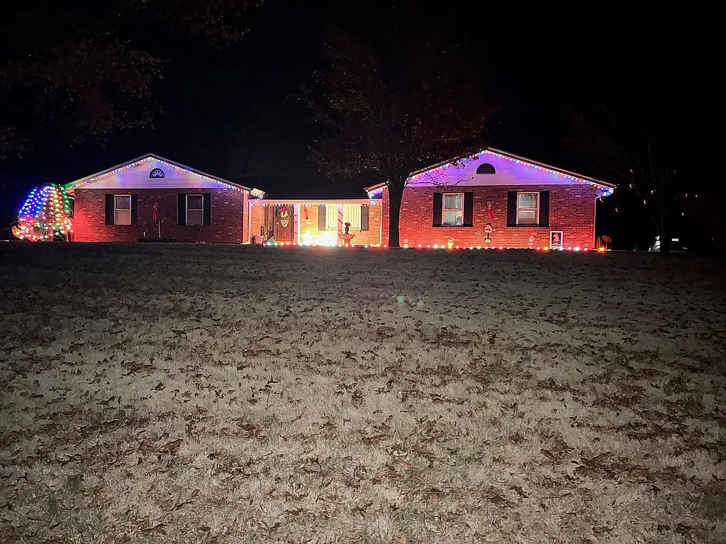 15 Prince Dr photo 1
