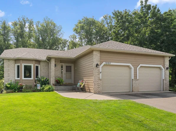 12611 Uplander St NW, Coon Rapids, MN 55448