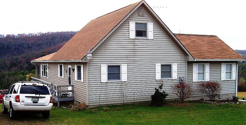 2nd image of 1018 Burnham Rd
