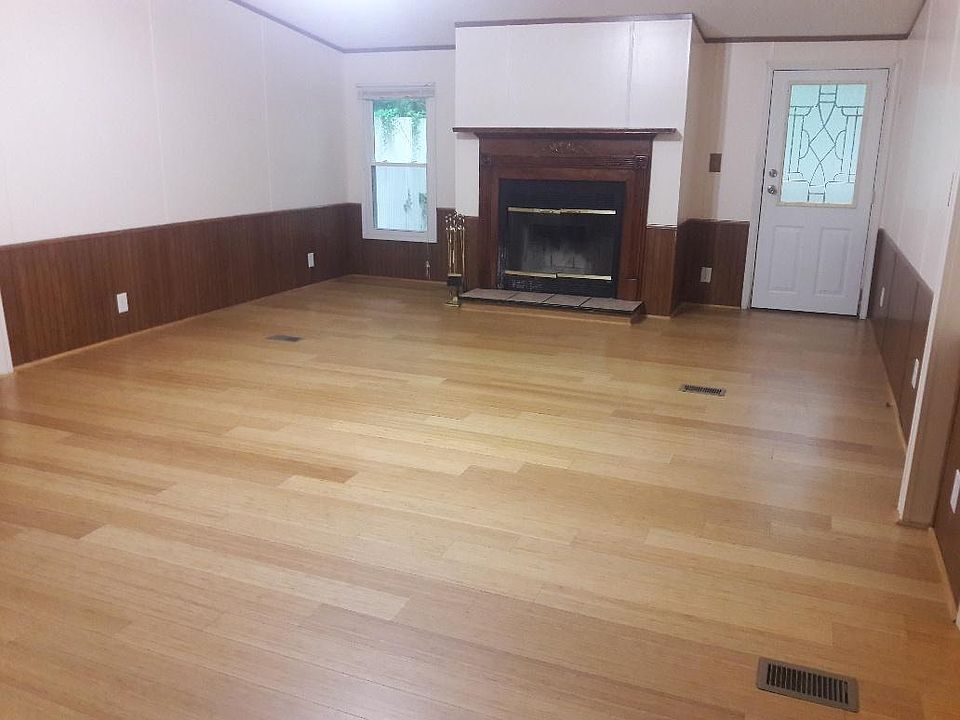 Living Room facing the fireplace