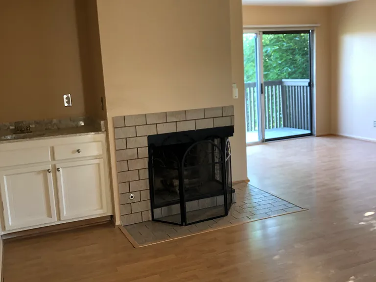 4521 Kingswell Ave #A — Photo 1