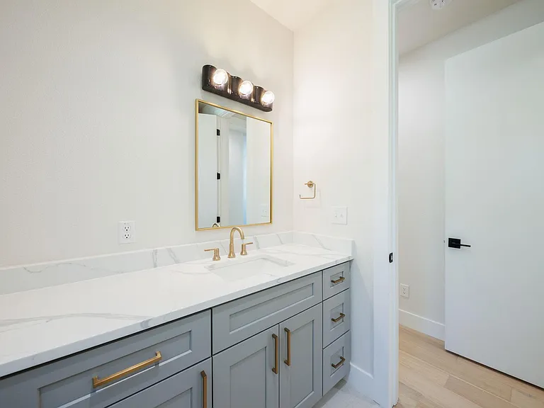 6315 Del Monte Rd #A — Photo 27