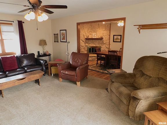 4th image of 35 Galahad Dr