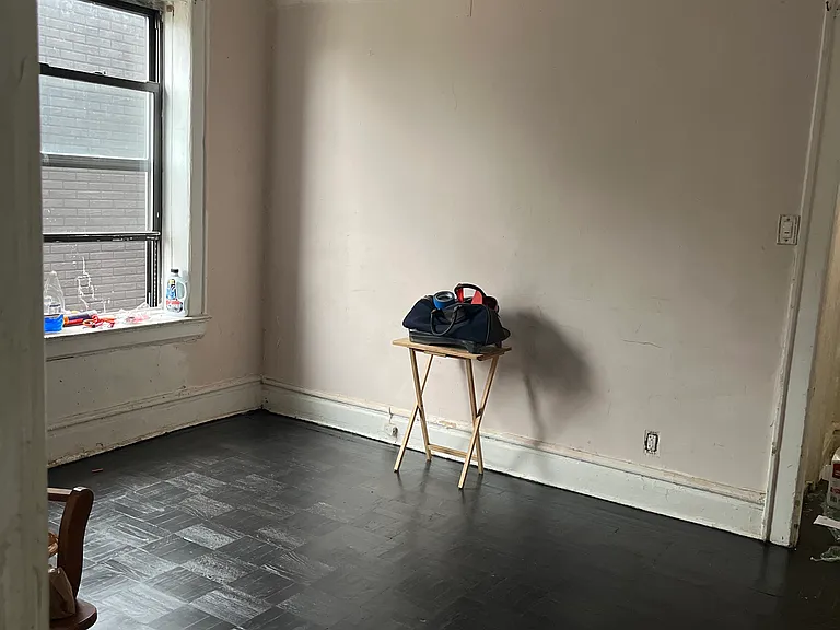277 Harrison Ave #B4 — Photo 1