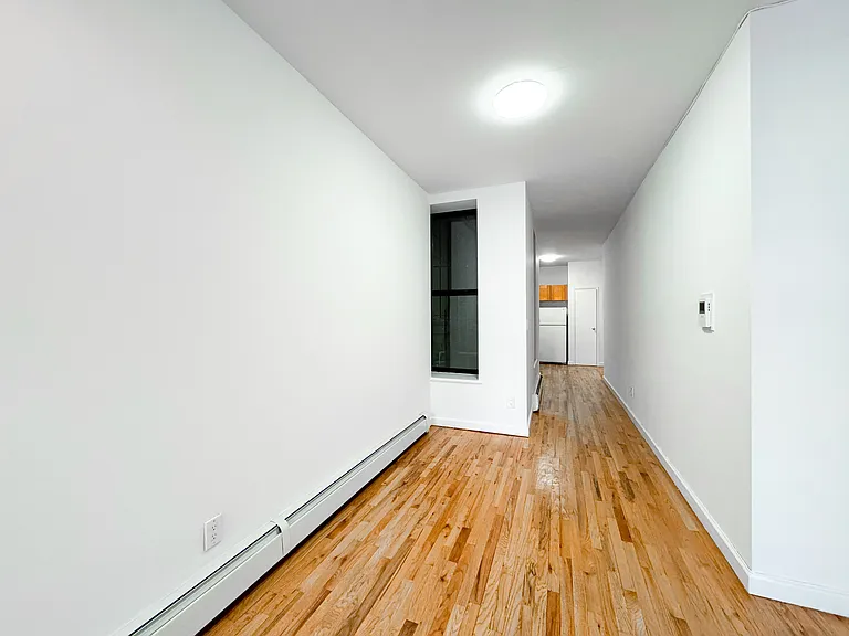 310 W 116th St #1B — Photo 9