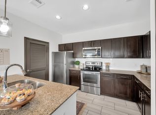 Townhomes at Lake Park, Pearland, TX 77581