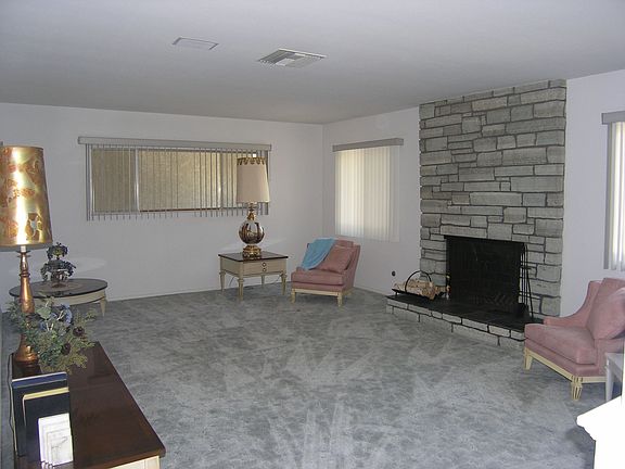 Formal Living Room w/Rock Inlay Fireplace