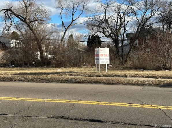 3302 E Seven Mile Rd, Detroit, MI 48234