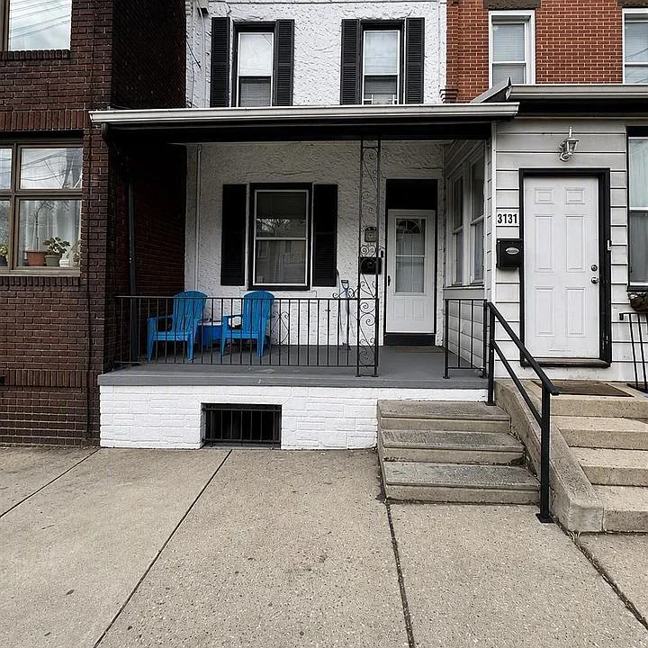 3739 Midvale Ave