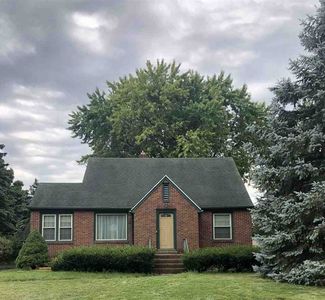 138 E Salzburg Rd, Bay City, MI, 48706