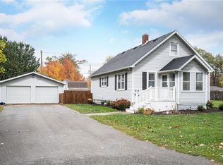 915 S Pembroke St, Effingham, IL 62401