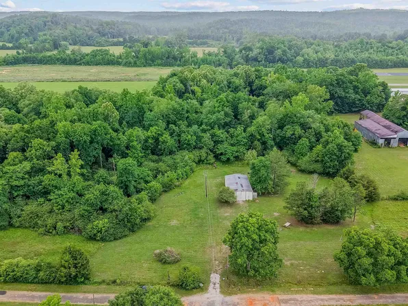 Jan Ave #65-66, Centreville, AL 35042
