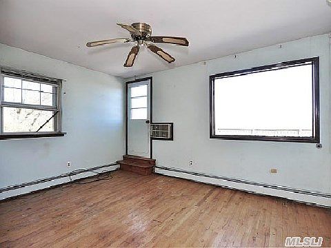 4th image of 233 Burrs Ln