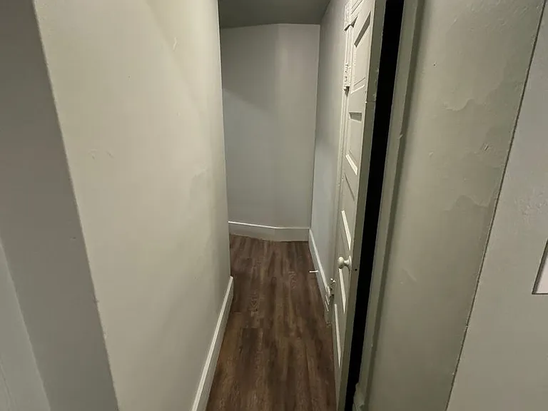 116-118 Center Street — Photo 14
