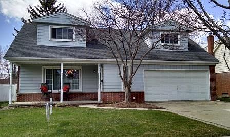 1st image of 1800 Evergreen St