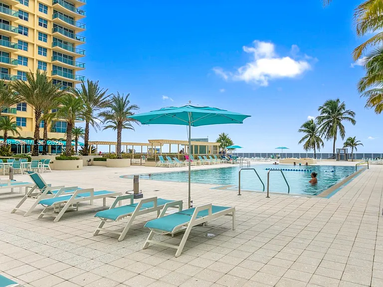 2501 S Ocean Dr #1105 — Photo 27